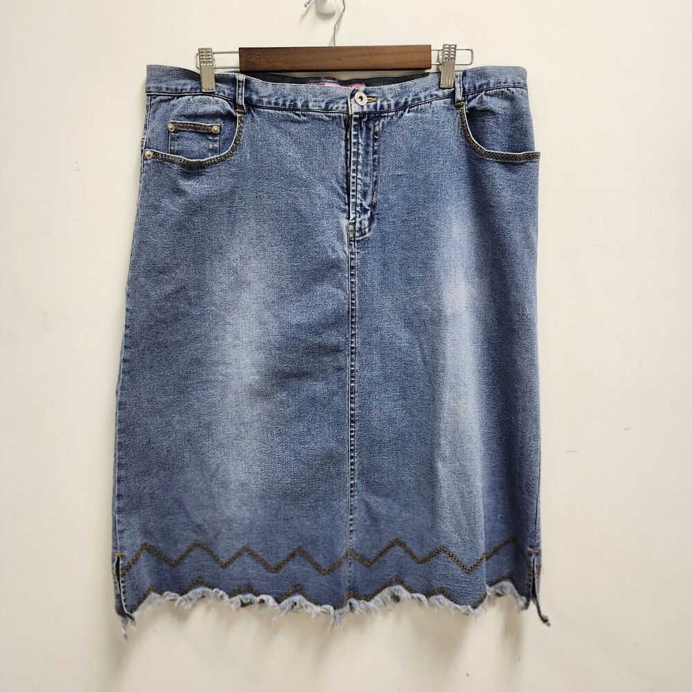 Me And You Womens Plus Denim Skirt Size 2X Blue Long Embroidered Western Raw Hem